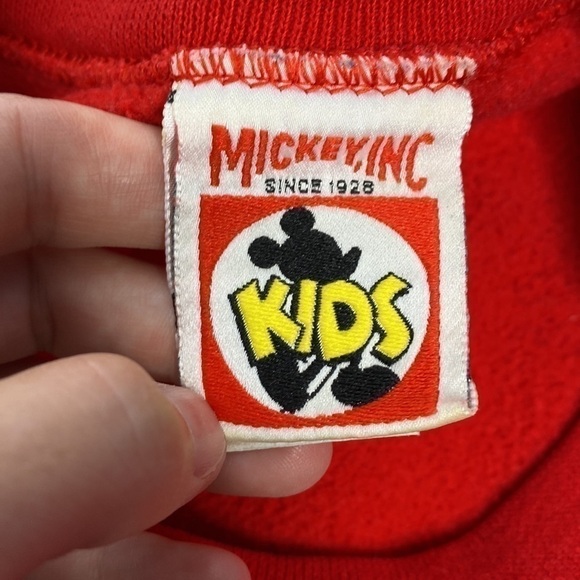 Vintage Walt Disney Mickey Inc Kids Mickey Red Crew Sweatshirt Size Large - Picture 4 of 11